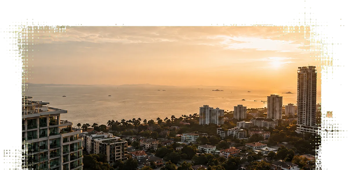 Die Bucht von Jomtien bei Sonnenuntergang